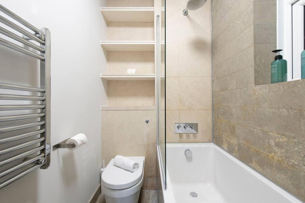 2 Bedroom Modern Urban Sanctuary 1Cc - Cherrydeal London Exterior foto